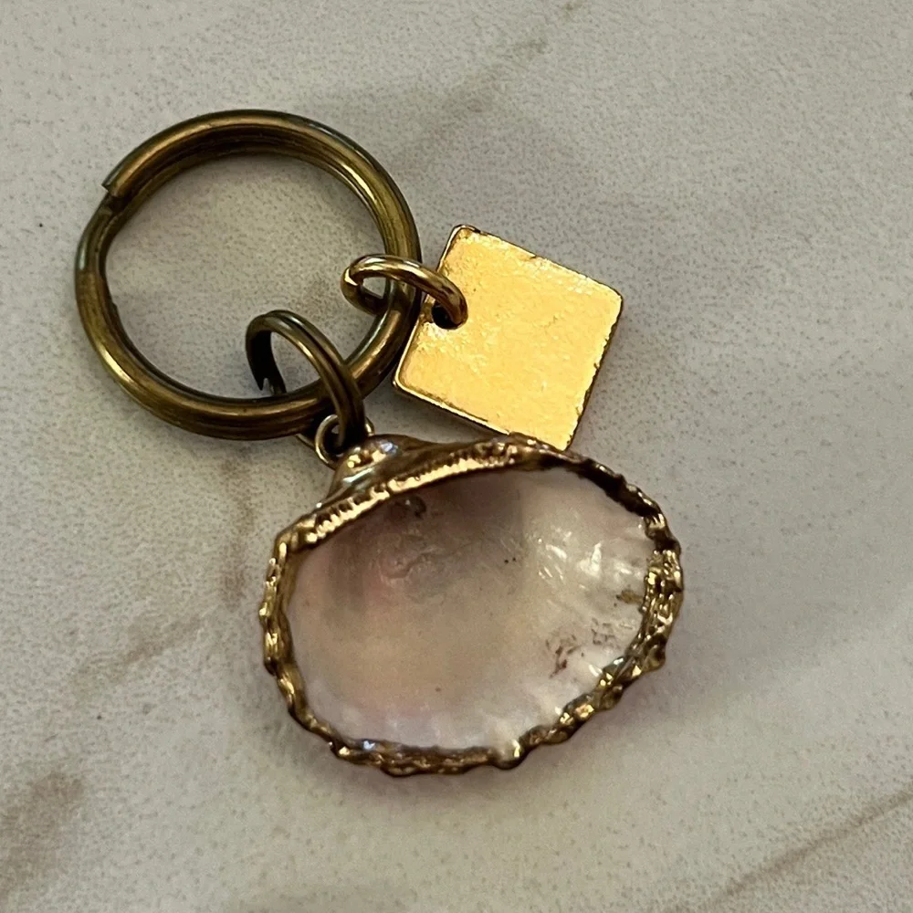 Beautiful Pink enamel and Gold Shell Charm